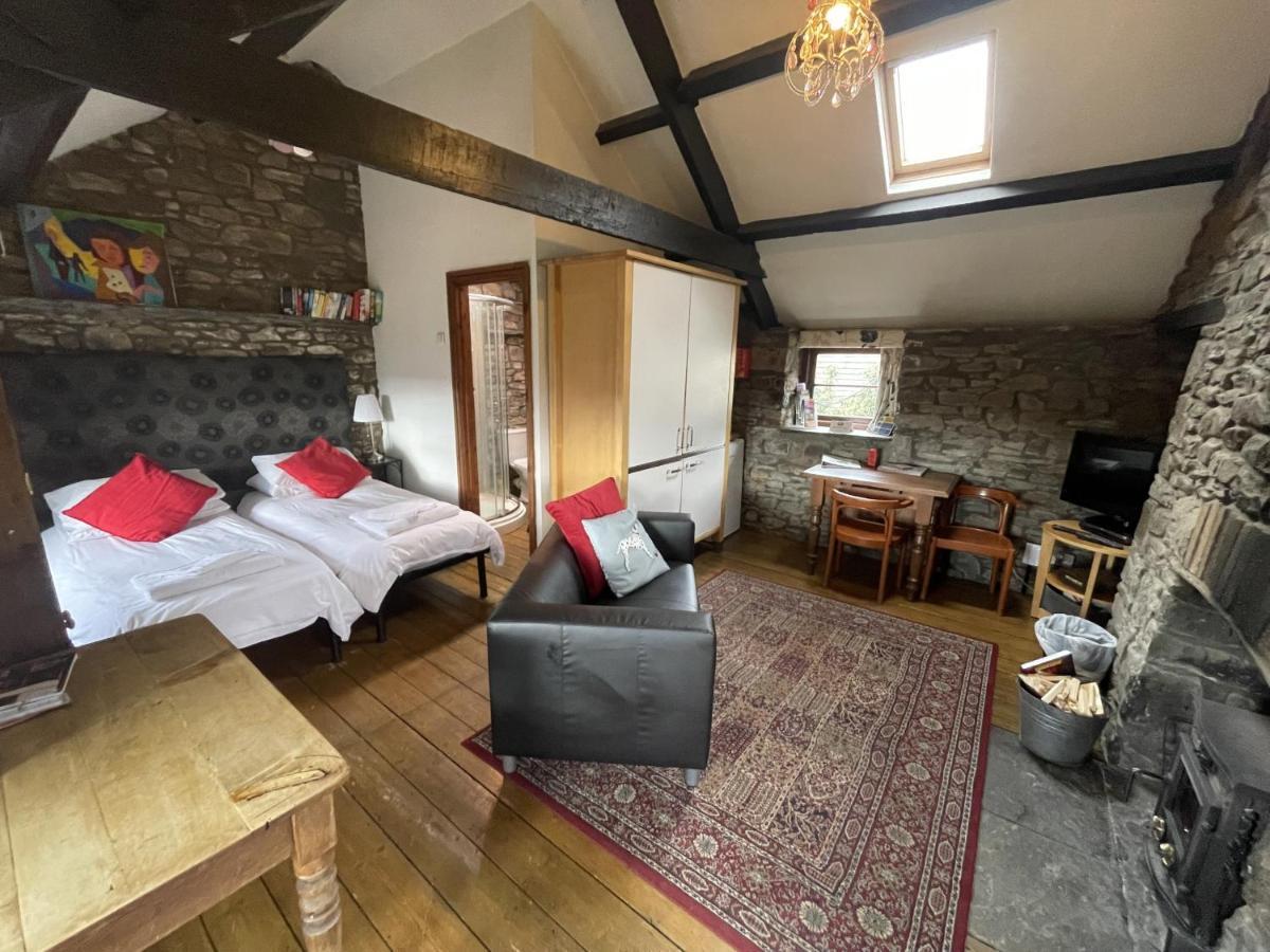 Tunnel Cottages At Blaen-Nant-Y-Groes Farm Aberdare Exteriör bild